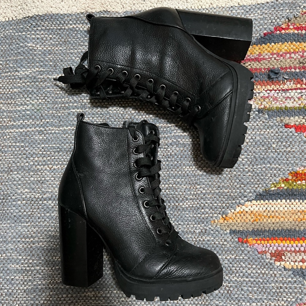 Steve Madden Laurie Bootie